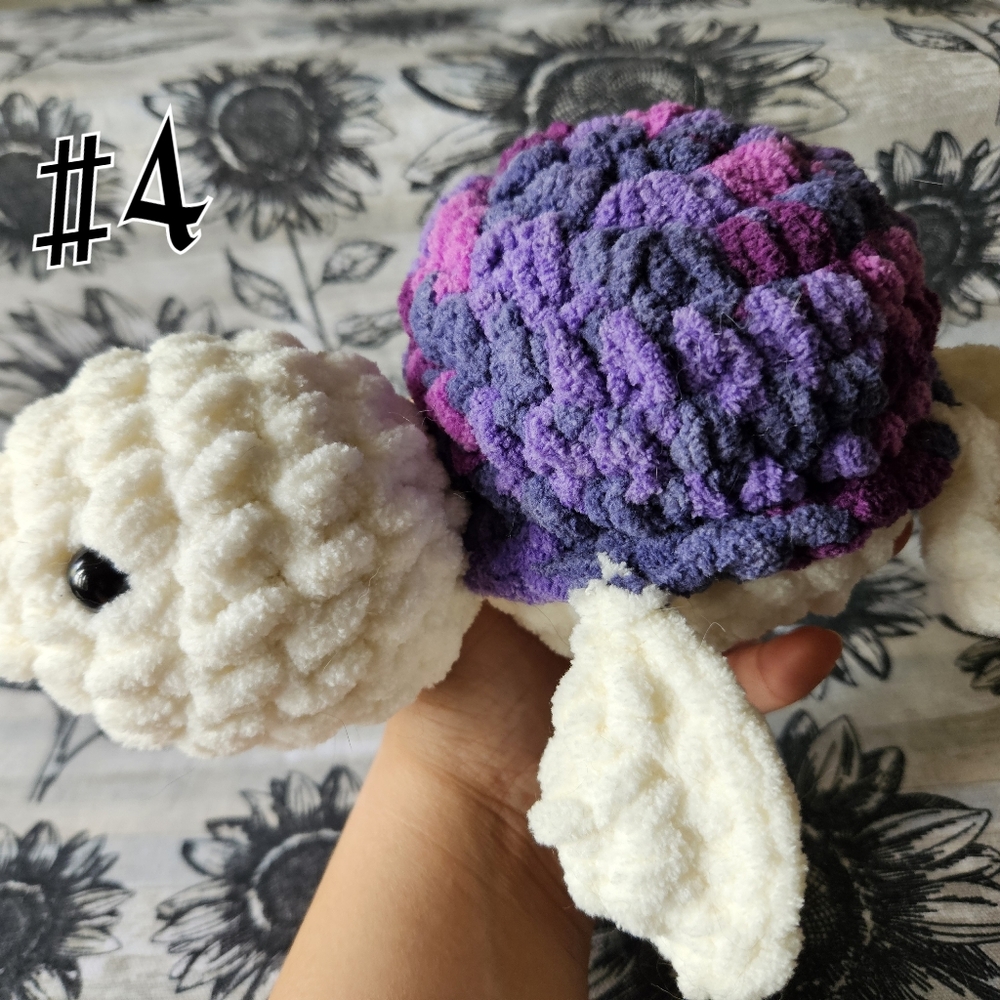 Pick one turtle! Crochet plushies - Picture 5 of 11